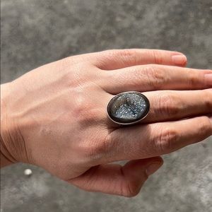 Elegant Silver Glitter Ring